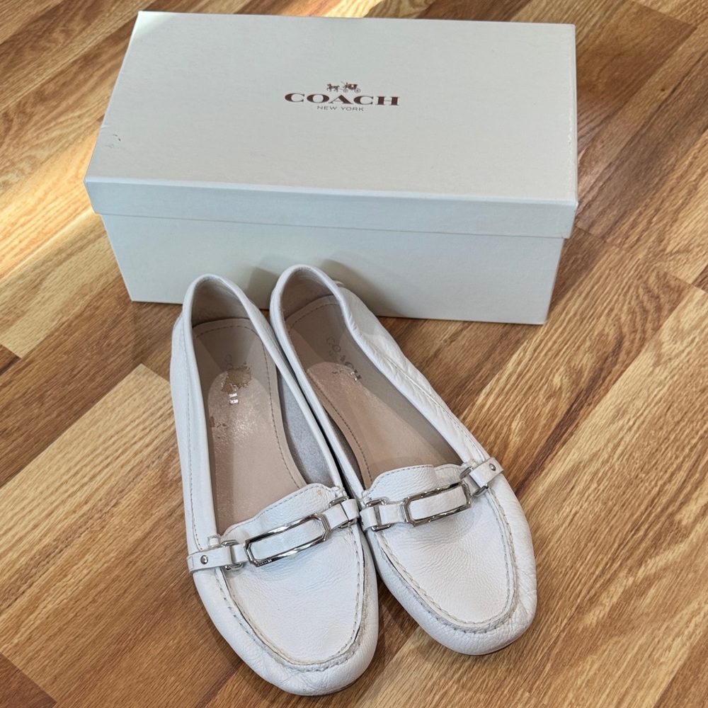 Coach Women's Elegant White Flats
